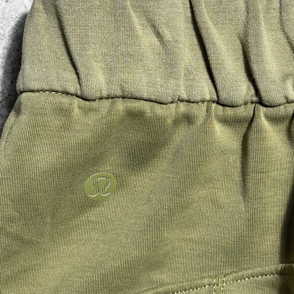 Lululemon Bronze Green Softstreme Relaxed High-Rise Pant Womens 2 - Picture 2 of 6